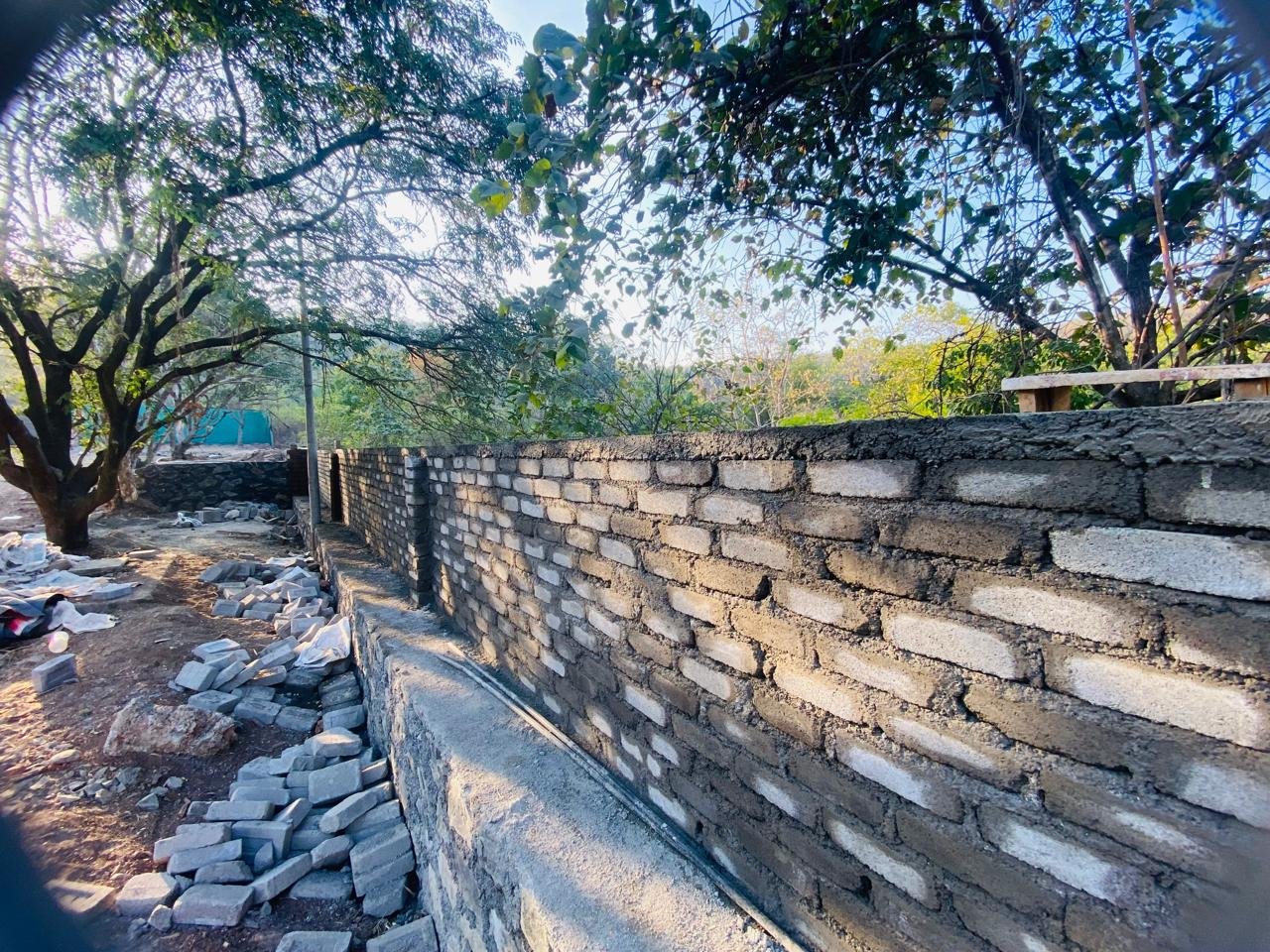 Compound Wall Bhandkam
