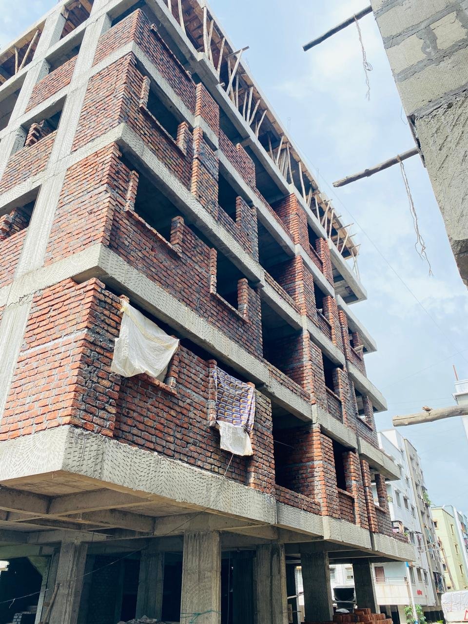 Building bandhkam plaster working